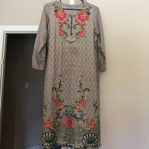 pakistani dress